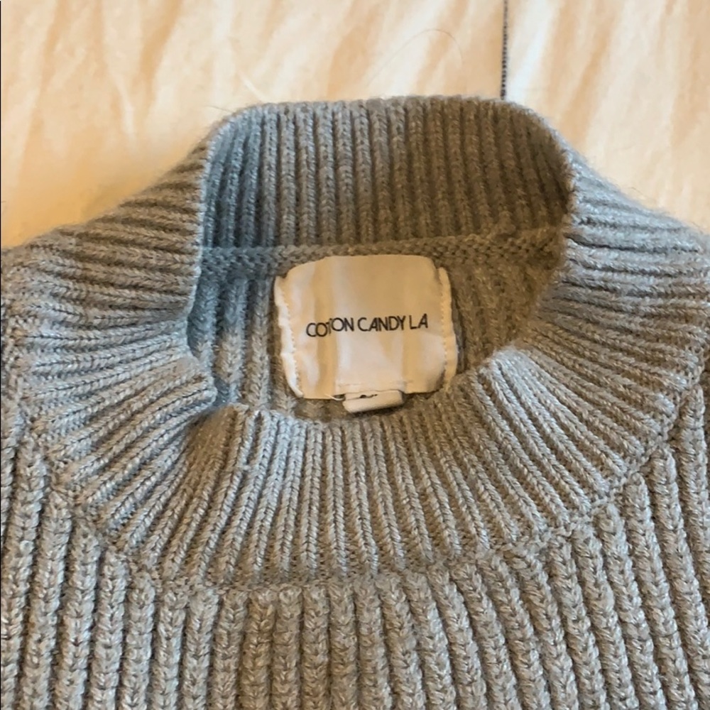 Grey sweater - Picture 3 of 3